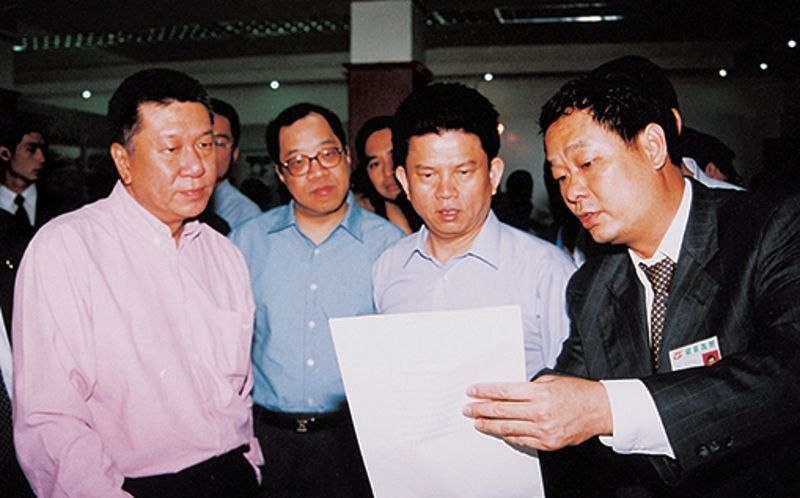 2003��06��03��