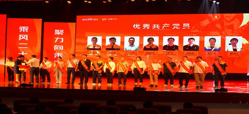 �����UU����ϲӭ����һ���˶����ʷ׳�